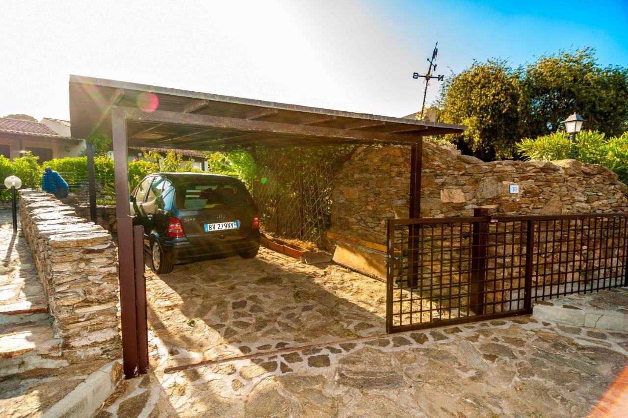 Villa Baia Tanaunella Esterno foto